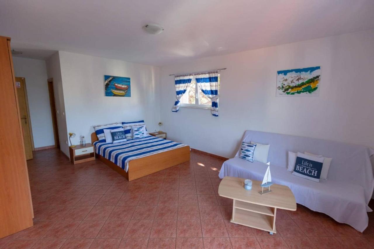 טוצפי Apartments Elena מראה חיצוני תמונה
