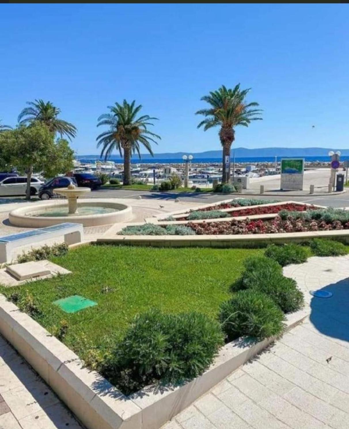 טוצפי Apartments Elena מראה חיצוני תמונה